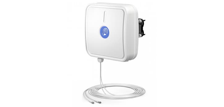 QuWireless QuPanel 7dbi Dual Polarised 694-960/1710-2700Mhz 3G/4G/LTE Outdoor Antenna APLM2-H