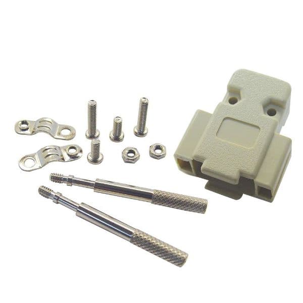 Dynamix DYNAMIX DB9 Hoods with Thumb Screws A-HOOD9
