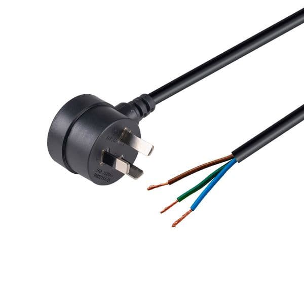 Dynamix DYNAMIX 2M 3-Pin Tapon Plug to Bare End, 3 Core 1mm Cable, Black C-PB3C10T-2