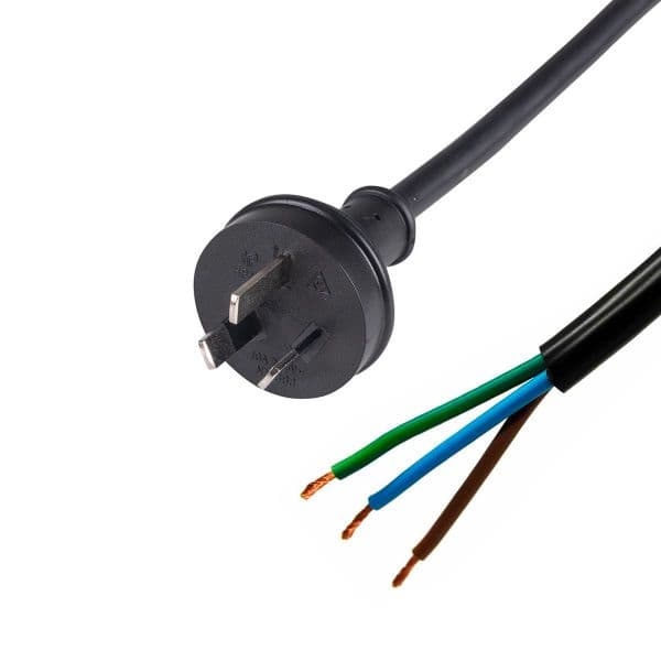 Dynamix DYNAMIX 3M 3-Pin Plug to Bare End, 3 Core 1.5mm Cable, Black C-PB3C15-3