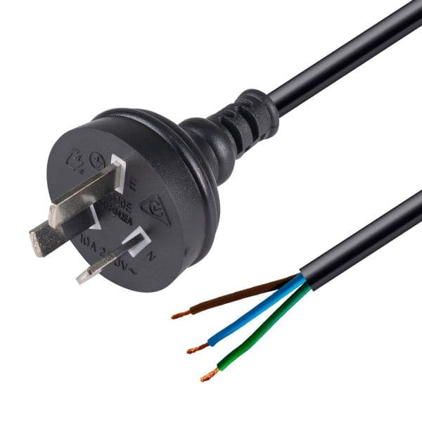 Dynamix DYNAMIX 2M 3-Pin Plug to Bare End, 3 Core 0.75mm Cable, Black C-PB3C75-2