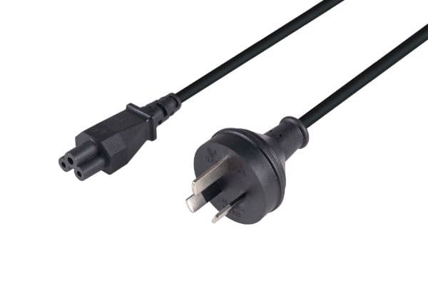Dynamix DYNAMIX 2M 3-Pin to C5 Clover Shaped Female Connector 7.5A. C-POWERNC-BULK