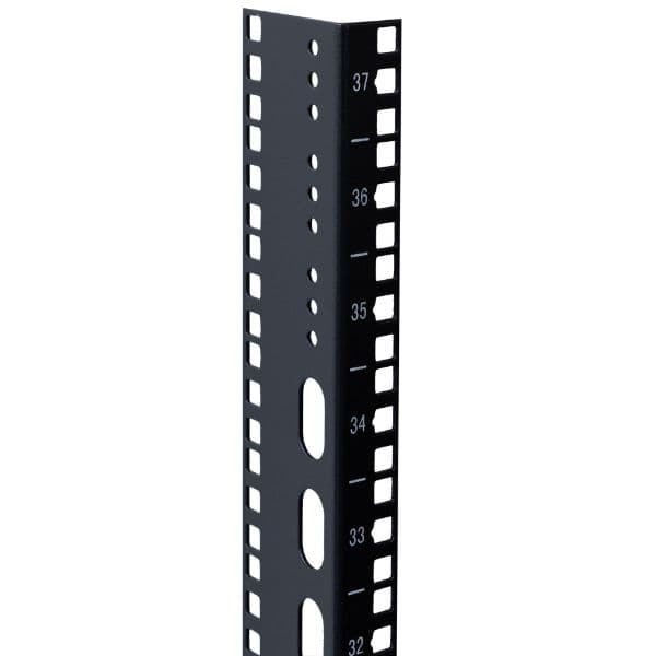 Dynamix DYNAMIX 42U L-shaped mounting rail for 600mm width cabinets. RALM42-6