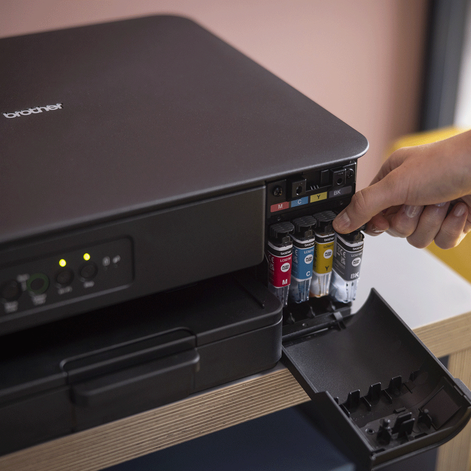 Brother DCPJ1260W A4 Ink Multi Brother — view 4